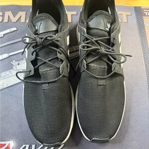 Adidas Men's Black and White Sneakers